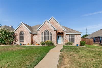 2601 Ridgemeade Drive, Garland TX 75040