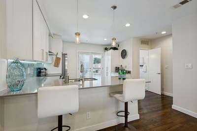 3922 GILBERT Avenue # 214, Dallas TX 75219 - Photo 3