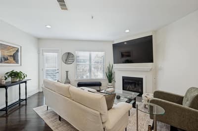 3922 GILBERT Avenue # 214, Dallas TX 75219