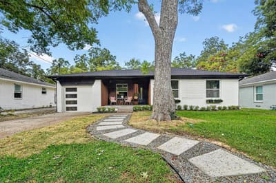 2208 Springhill Drive, Dallas TX 75228 - Photo 2