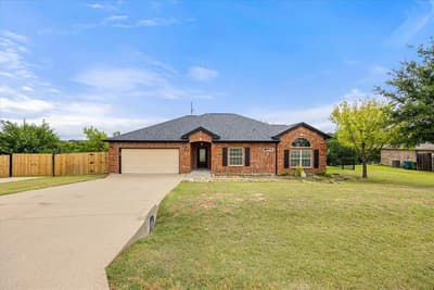 2935 Meandering Way, Granbury TX 76049 - Photo 3