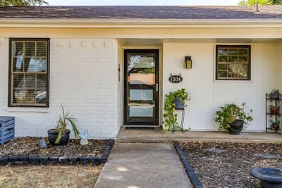 1304 Augusta Road, Benbrook TX 76126 - Photo 3