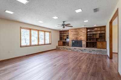 2136 Hayes Road, Mineral Wells TX 76067 - Photo 5