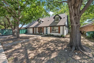 1218 Thomas Street, Denton TX 76201 - Photo 2