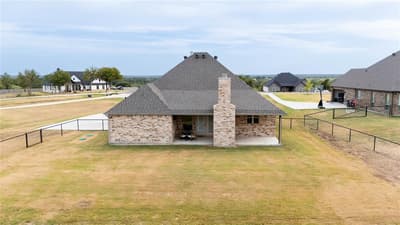 1045 Bermes Court, Brock TX 76087 - Photo 3
