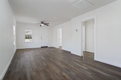 419 N Crawford Street, Denton TX 76209 - Photo 3