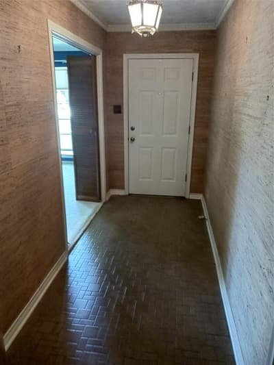 10436 Coleridge Street, Dallas TX 75218 - Photo 2