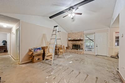 913 Redbud Street, Crowley TX 76036 - Photo 4