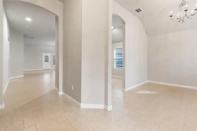 620 Swift Current Drive, Crowley TX 76036 - Photo 3
