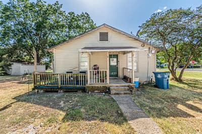 200 4th Street, Kerens TX 75144 - Photo 3