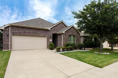 10816 Sexton Drive, McKinney TX 75072 - Photo 4