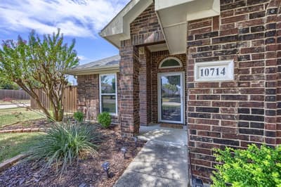 10714 Huntington Road, Frisco TX 75035 - Photo 2