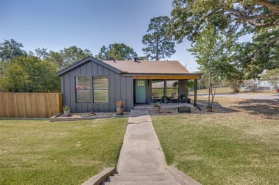 1530 W Chestnut Street, Denison TX 75020 - Photo 2