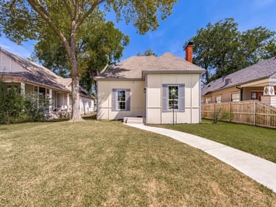 917 W Sears Street, Denison TX 75020