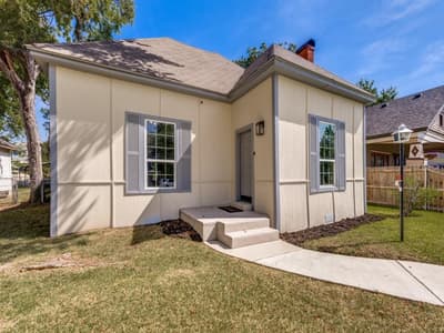 917 W Sears Street, Denison TX 75020 - Photo 5