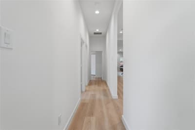 1327 E Waco Avenue, Dallas TX 75216 - Photo 3