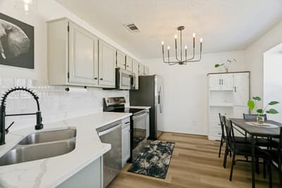 1332 Cedar Ridge Drive, Lewisville TX 75067