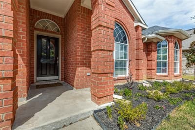 7659 Crosstimbers Lane, North Richland Hills TX 76182 - Photo 2