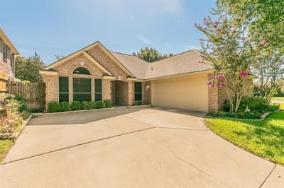 5544 Greenview Court, North Richland Hills TX 76148 - Photo 2