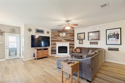 1412 St Johns Drive, Van Alstyne TX 75495 - Photo 5