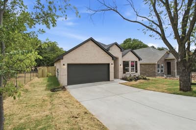 205 Bullard Street, Weatherford TX 76086 - Photo 2