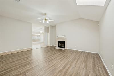 6705 Driffield Circle W, North Richland Hills TX 76182 - Photo 4