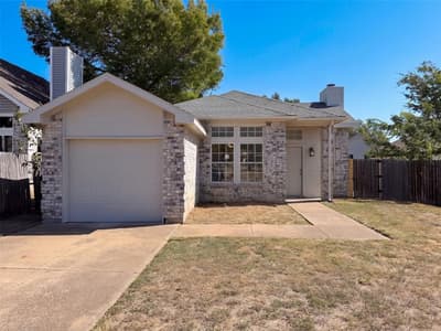 5624 Shady Springs Trail, Fort Worth TX 76179