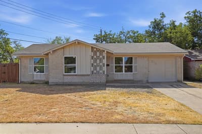 313 S Forest Crest Drive, Garland TX 75042