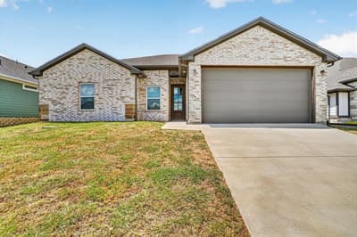 2706 San Gabriel Drive, Granbury TX 76048