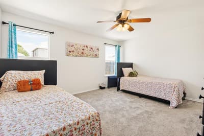2019 Kingsbridge Drive, Heartland TX 75126 - Photo 2