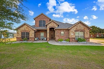 825 Broadhead Road, Waxahachie TX 75165