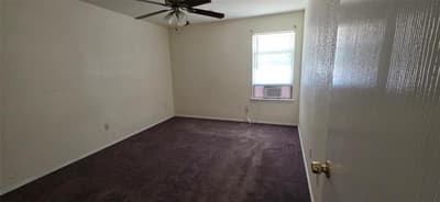 2345 Aldergate Drive, Arlington TX 76012 - Photo 4