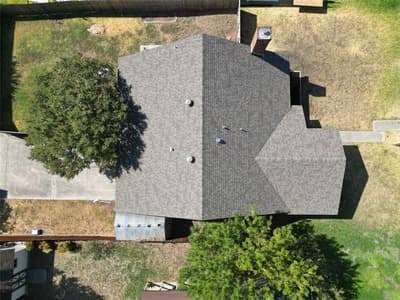 3226 Delaford Drive, Carrollton TX 75007 - Photo 2