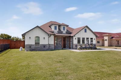 1672 Brookview Drive, Lancaster TX 75146 - Photo 2