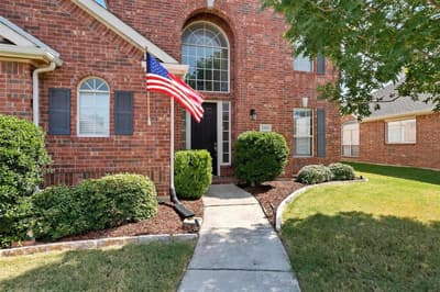 1512 Brewster Drive, Carrollton TX 75010 - Photo 3