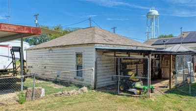 200 E Crossmain, Milford TX 76670 - Photo 5