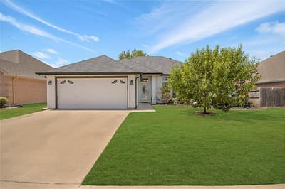 7429 Amber Drive, Watauga TX 76148