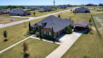 1021 Flagstone Drive, Weatherford TX 76085 - Photo 3