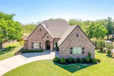 7101 Westover Drive, Granbury TX 76049