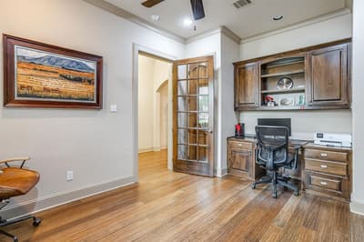 7101 Westover Drive, Granbury TX 76049 - Photo 5