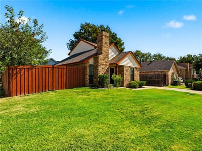 2905 Courtland Drive, Dallas TX 75287 - Photo 2