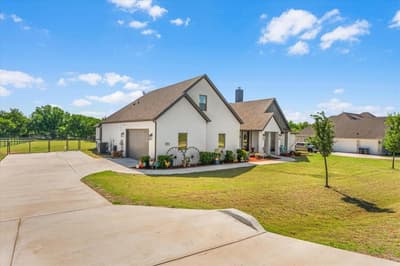250 Odell Road, Springtown TX 76082 - Photo 2