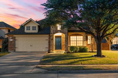 2037 Michelle Creek Drive, Little Elm TX 75068 - Photo 2