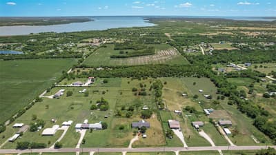 8910 County Road 3602, Quinlan TX 75474 - Photo 2