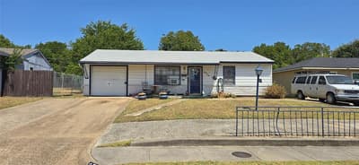 2349 Talco Drive, Dallas TX 75241 - Photo 2