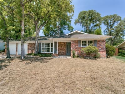 612 Forest Lane, Hurst TX 76053 - Photo 2