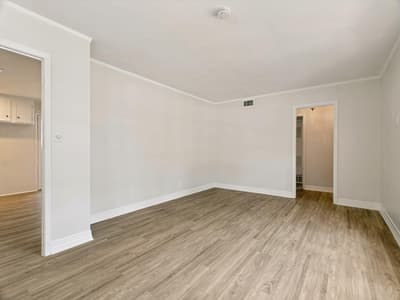 612 Forest Lane, Hurst TX 76053 - Photo 4