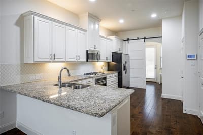 7104 Chief Spotted Tail Drive, McKinney TX 75070 - Photo 5
