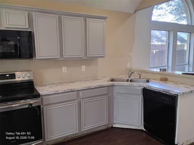12418 Summer Hill Drive, Balch Springs TX 75180 - Photo 3