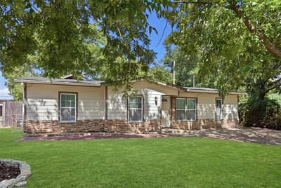 1218 Diana Drive, Arlington TX 76011 - Photo 3